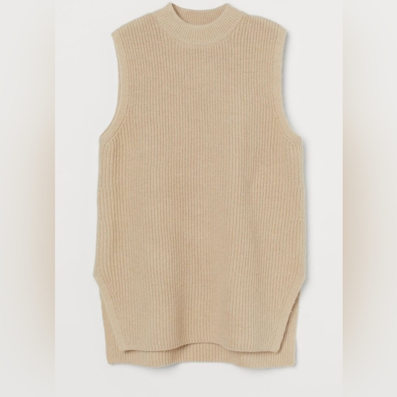 H&M Beige Sweater Vest - Picture 1 of 4